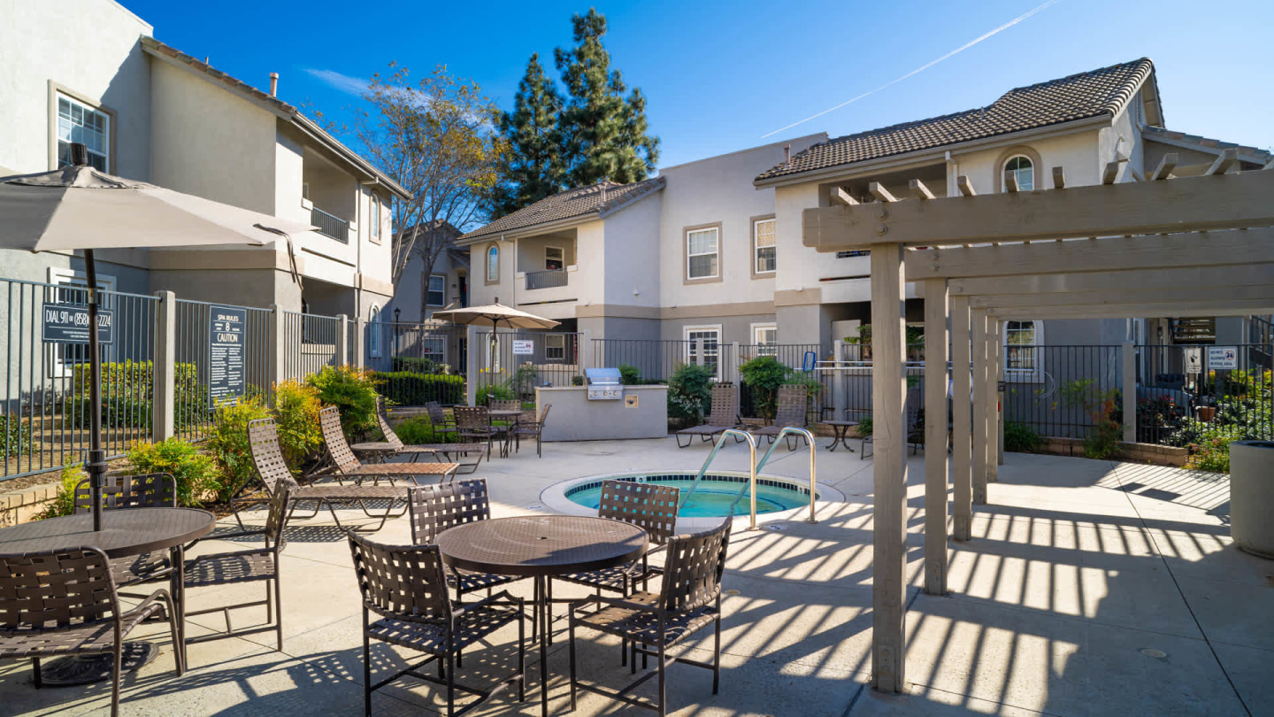 Ridgewood Village Image 10