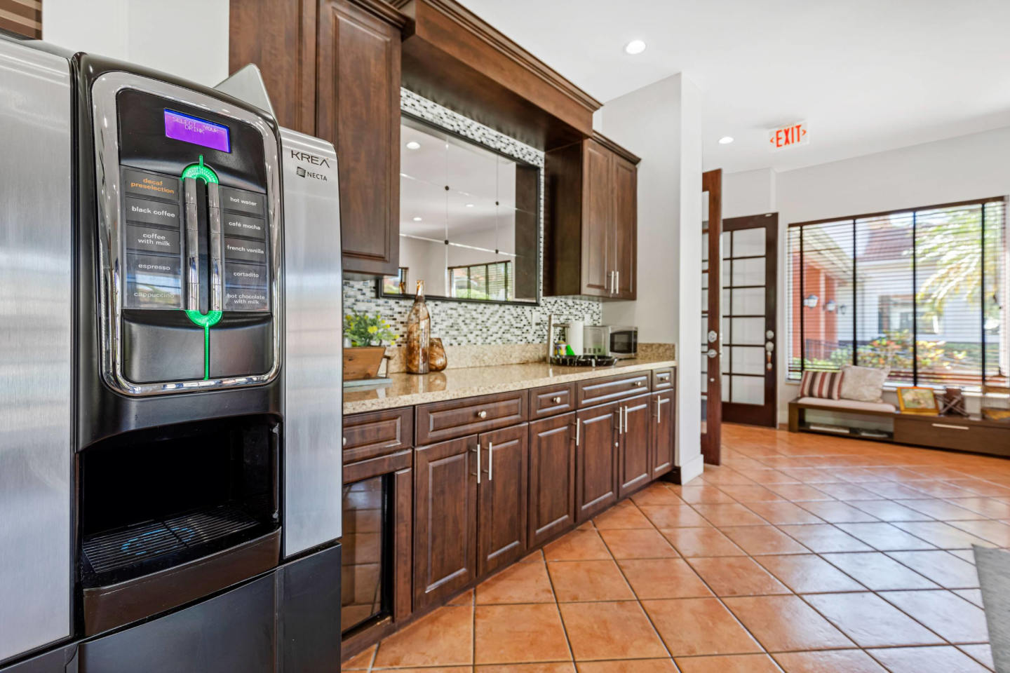 Sunset Gardens Apartments Image 12