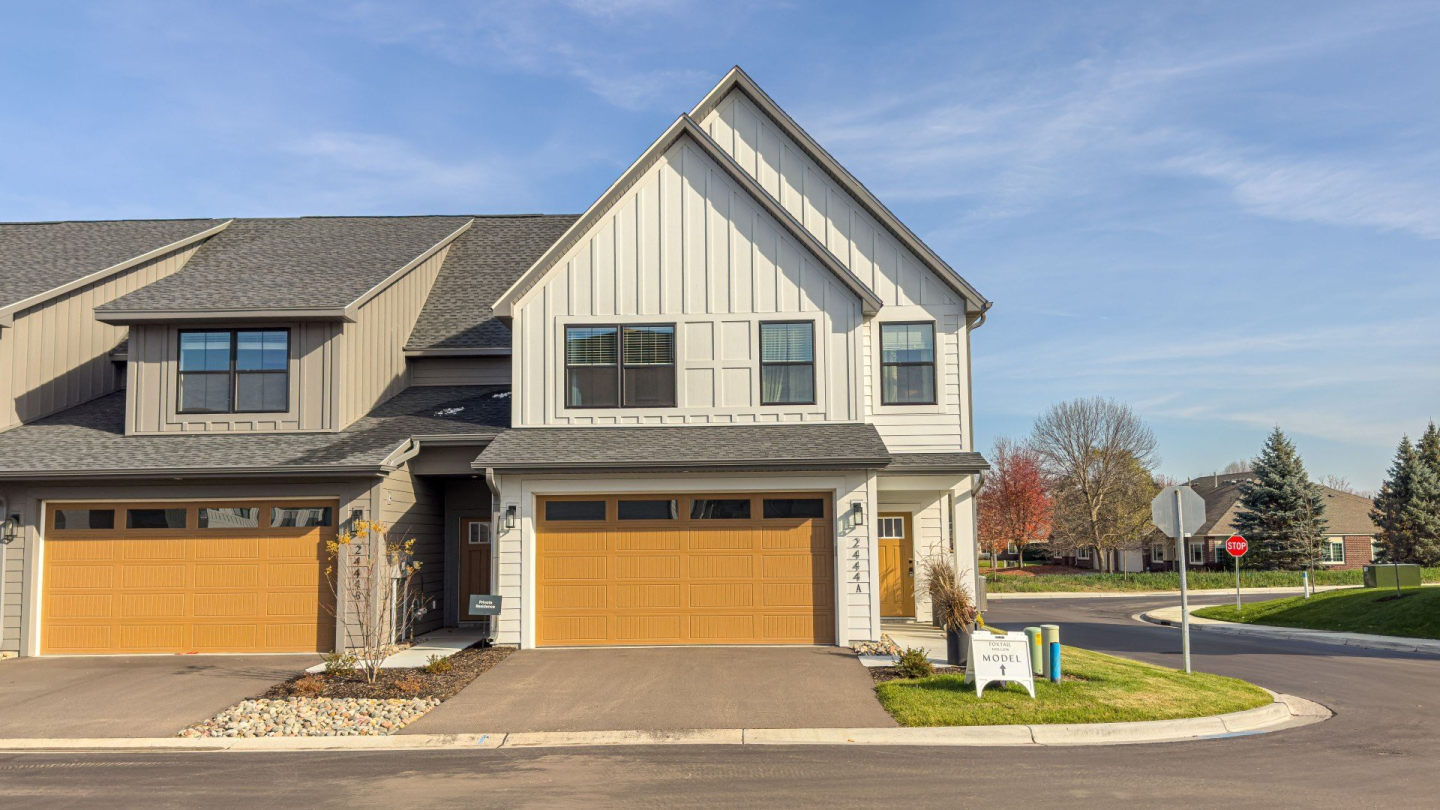 Foxtail Hollow Townhomes Image 49