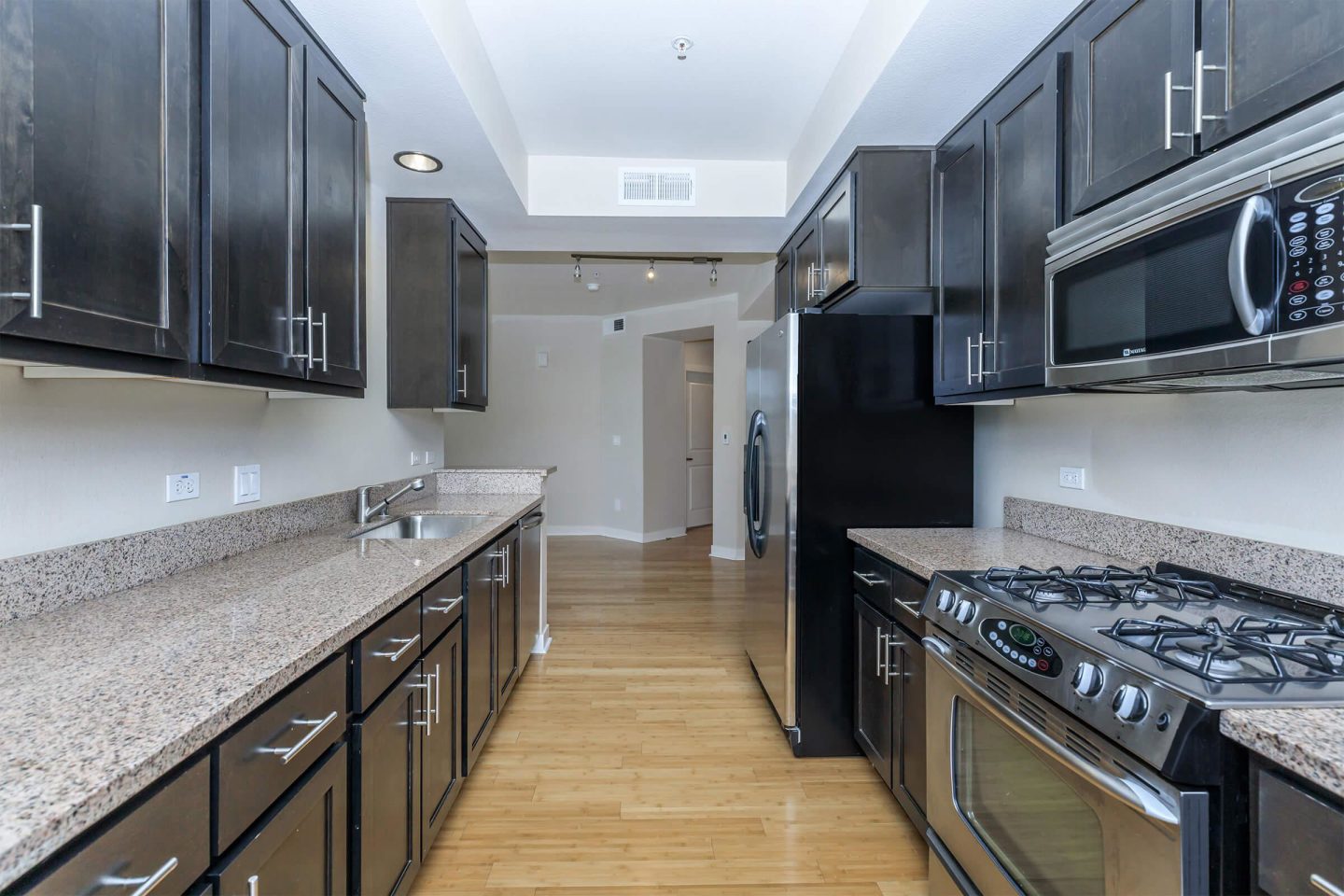 Oak Walk Image 35