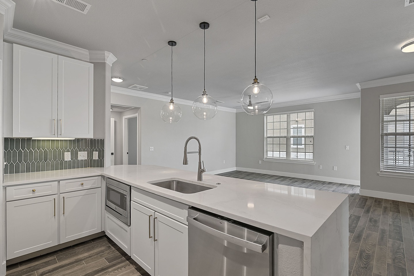 Seagrove Image 10