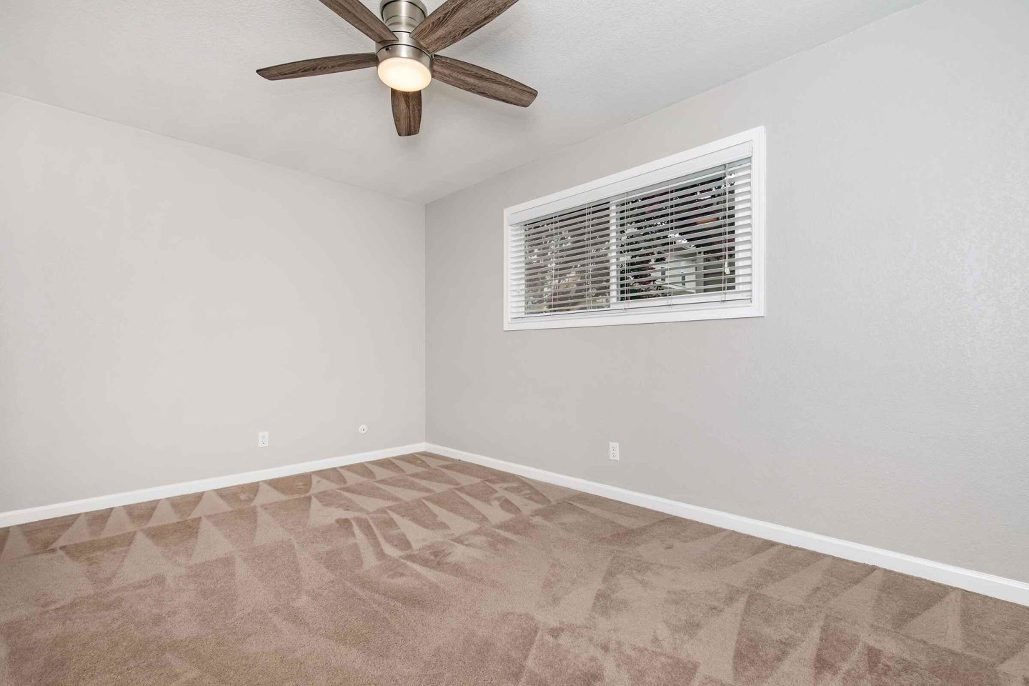 Ladera Woods Image 121