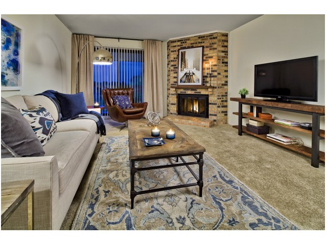 Woodland Creek Luxury Apartments Image 14