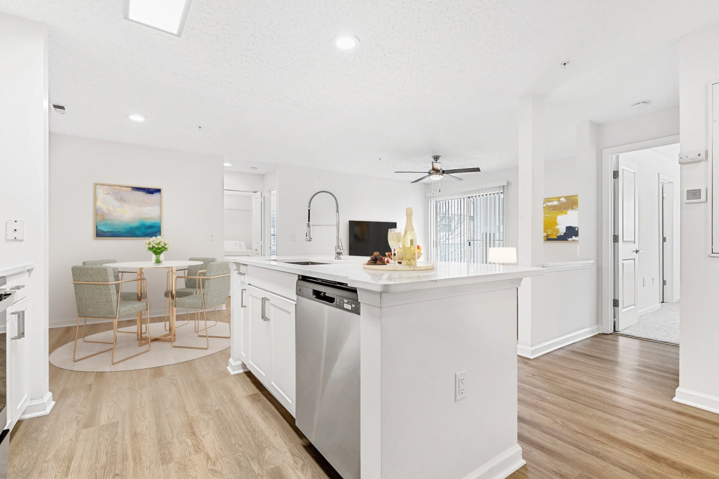 Affordable Housing - The Grayson Apartment Homes Image 14