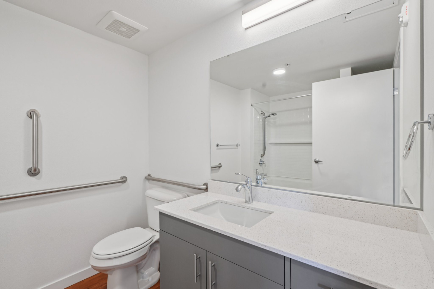 Hana Apartments Image 40