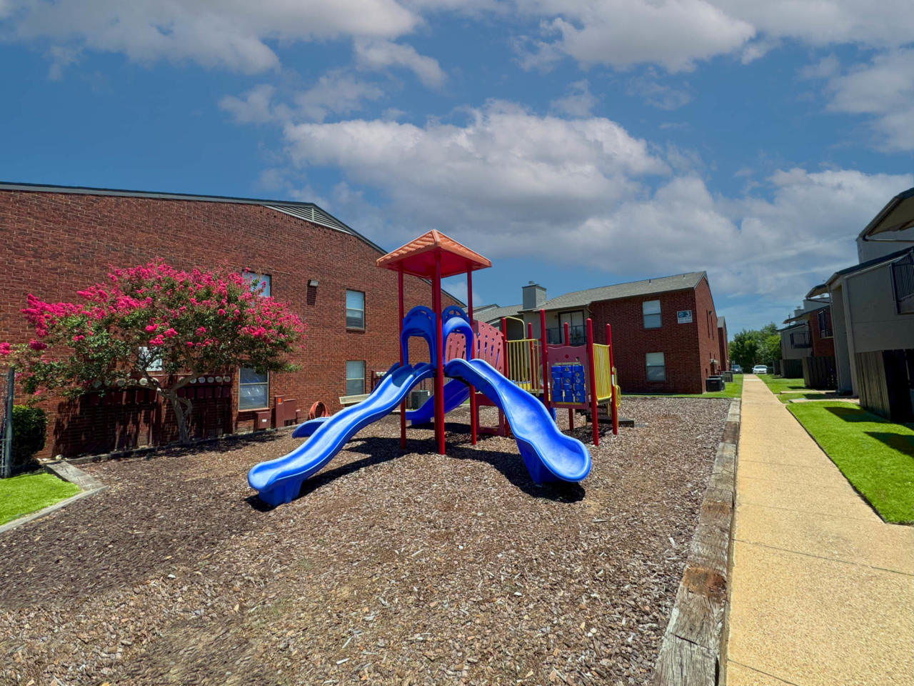 South Meadows Apartments Image 1