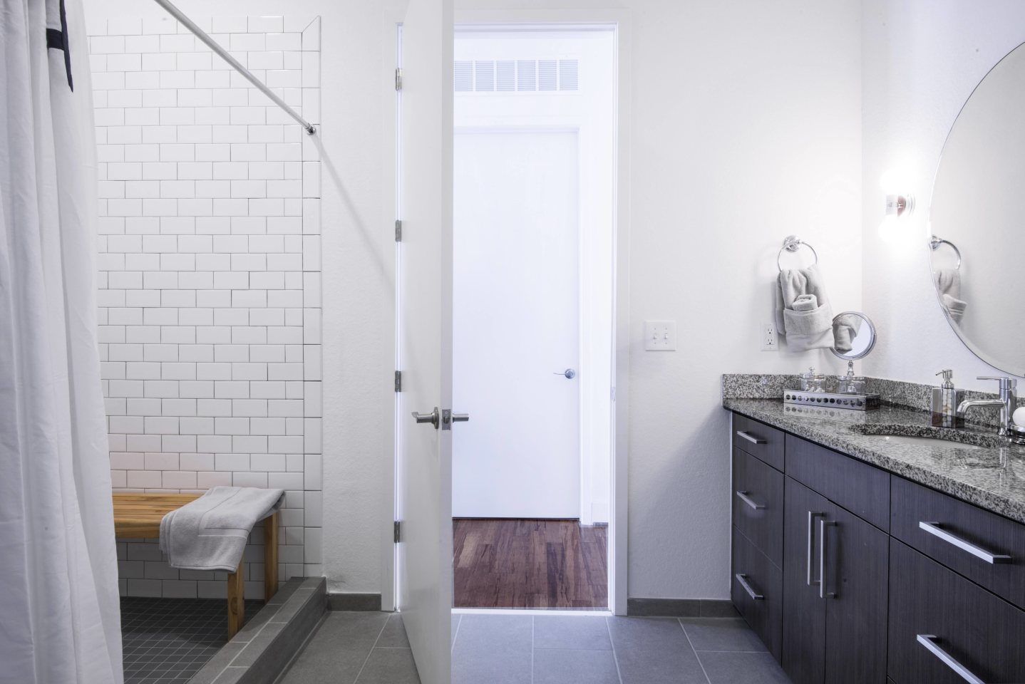 20 Midtown Image 37