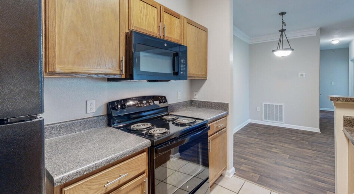 Prosper Orange Beach Image 1