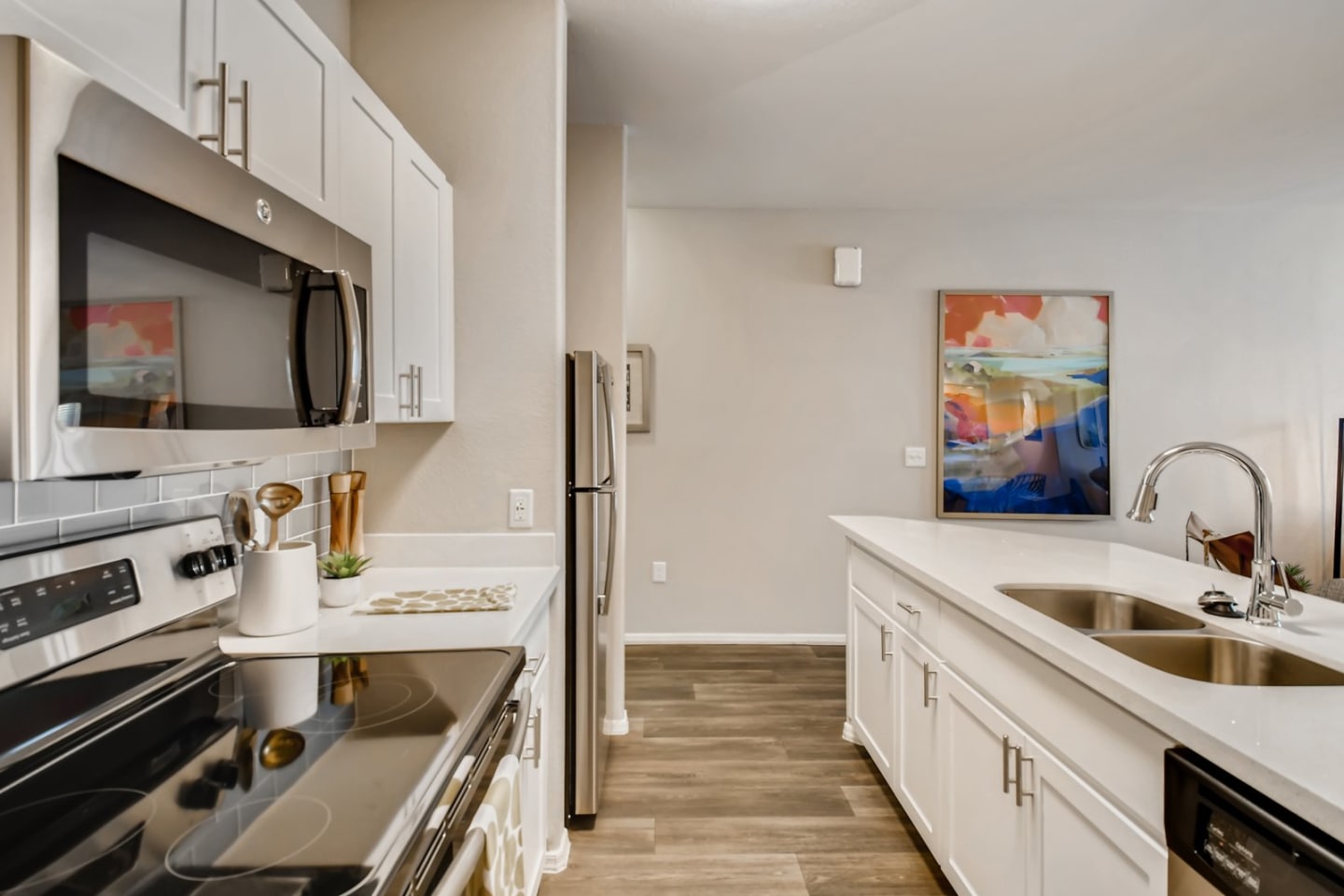 Mandarina Apartment Homes Image 15