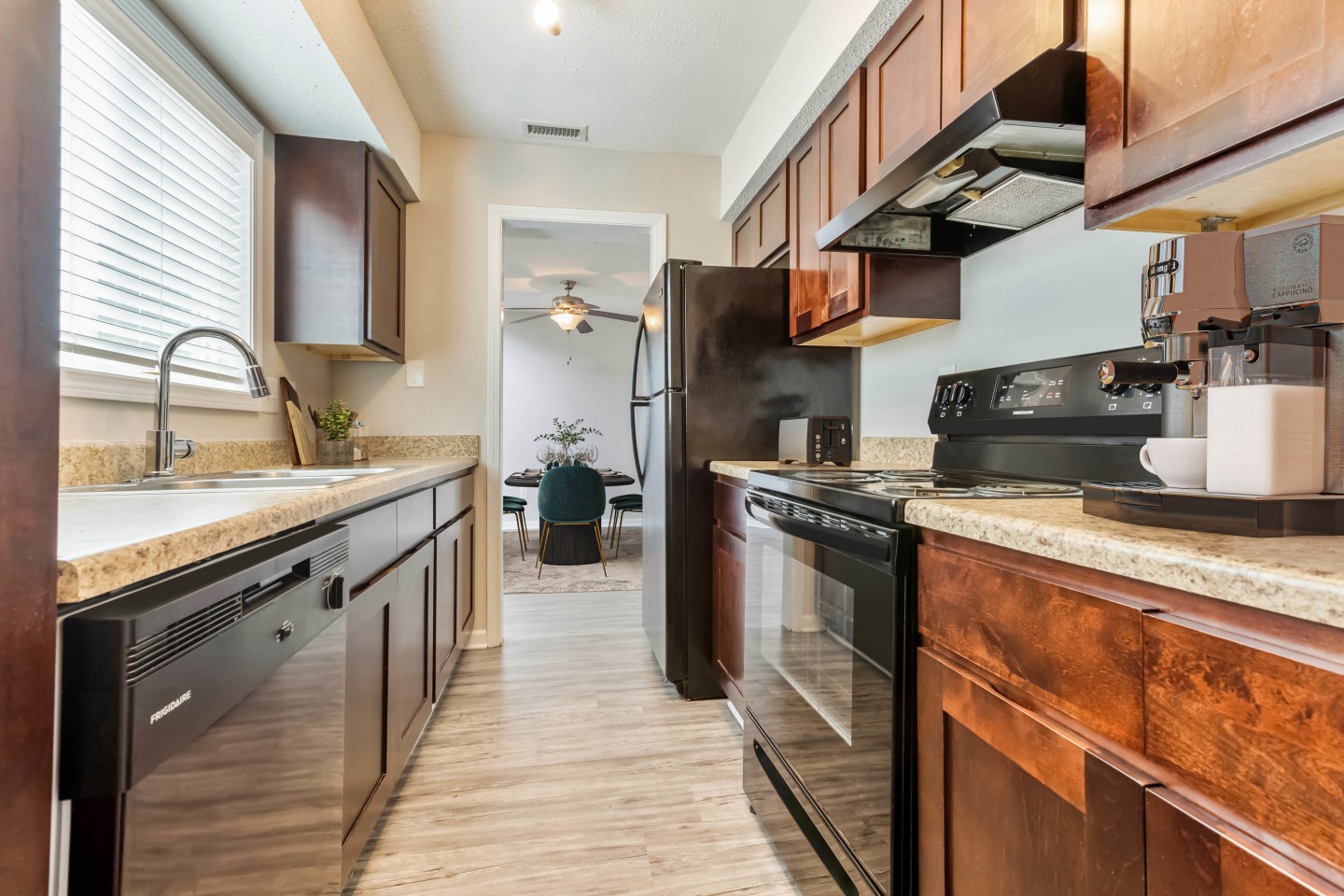 Hunters Pointe Image 1