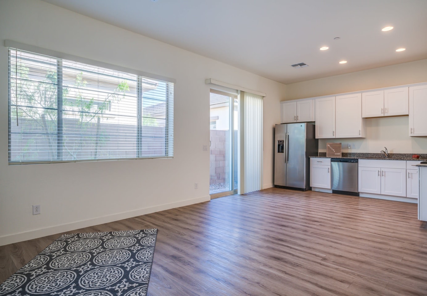 Crismon Gateway Rentals Image 11