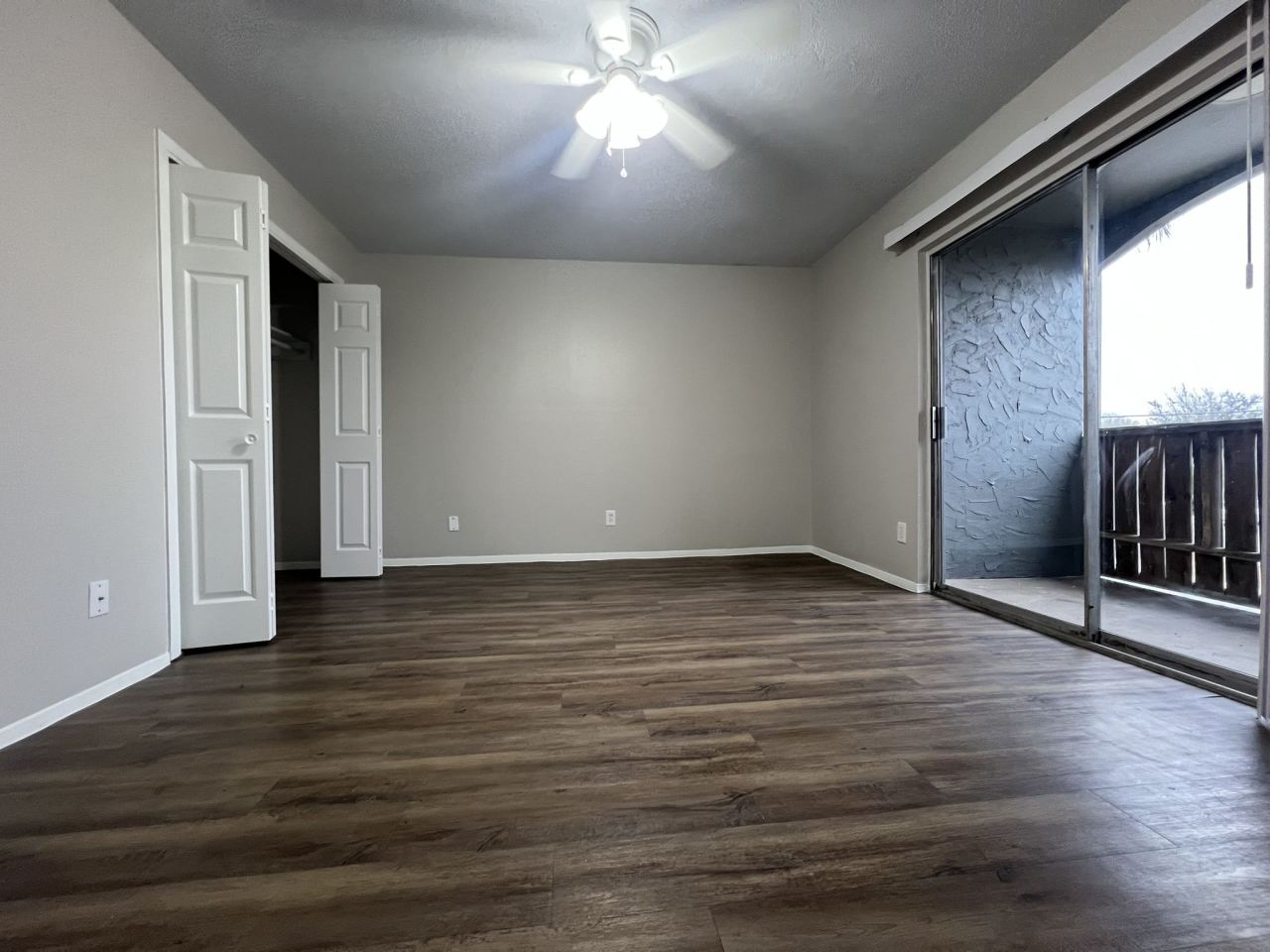 Monark Apartments Image 2