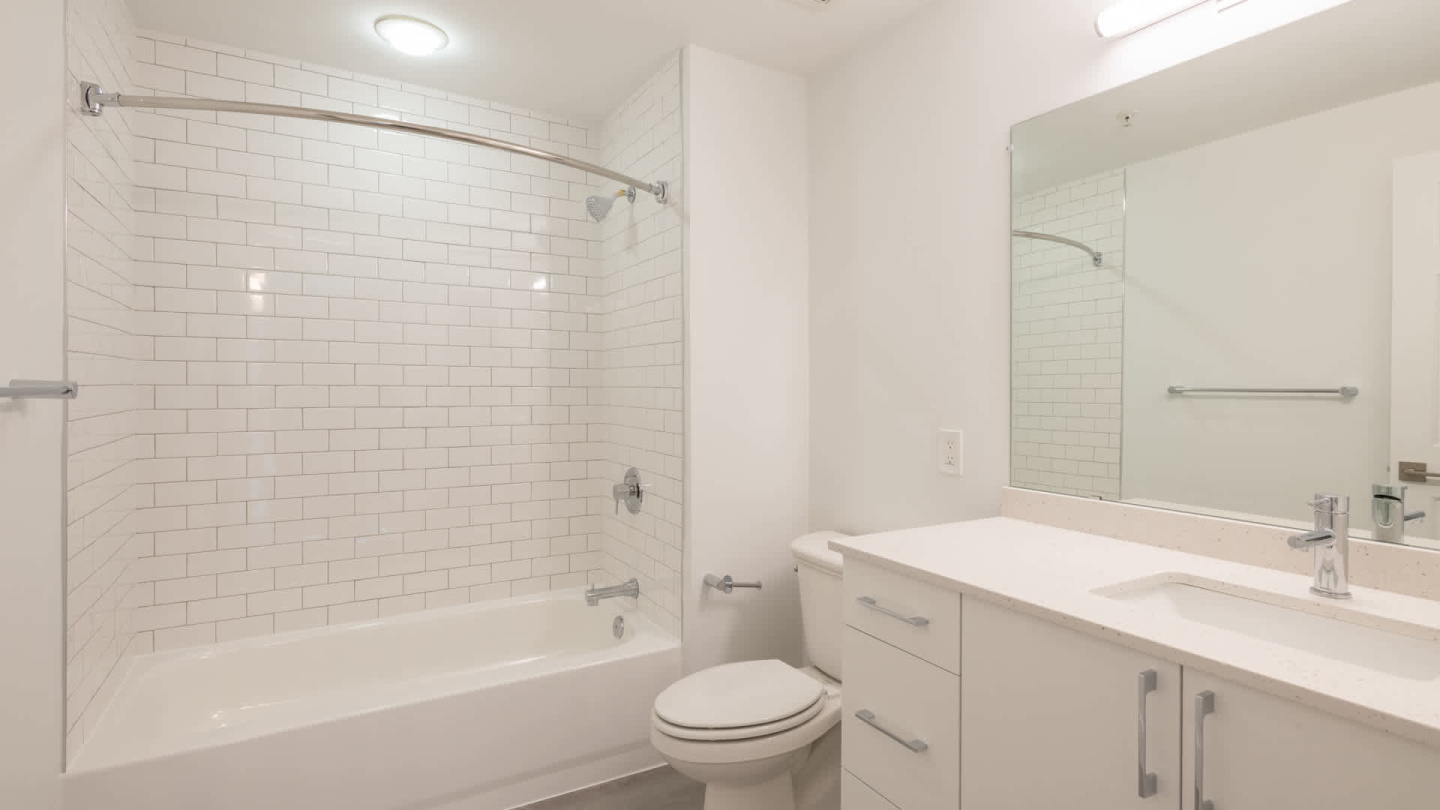 Rosecliff Image 18