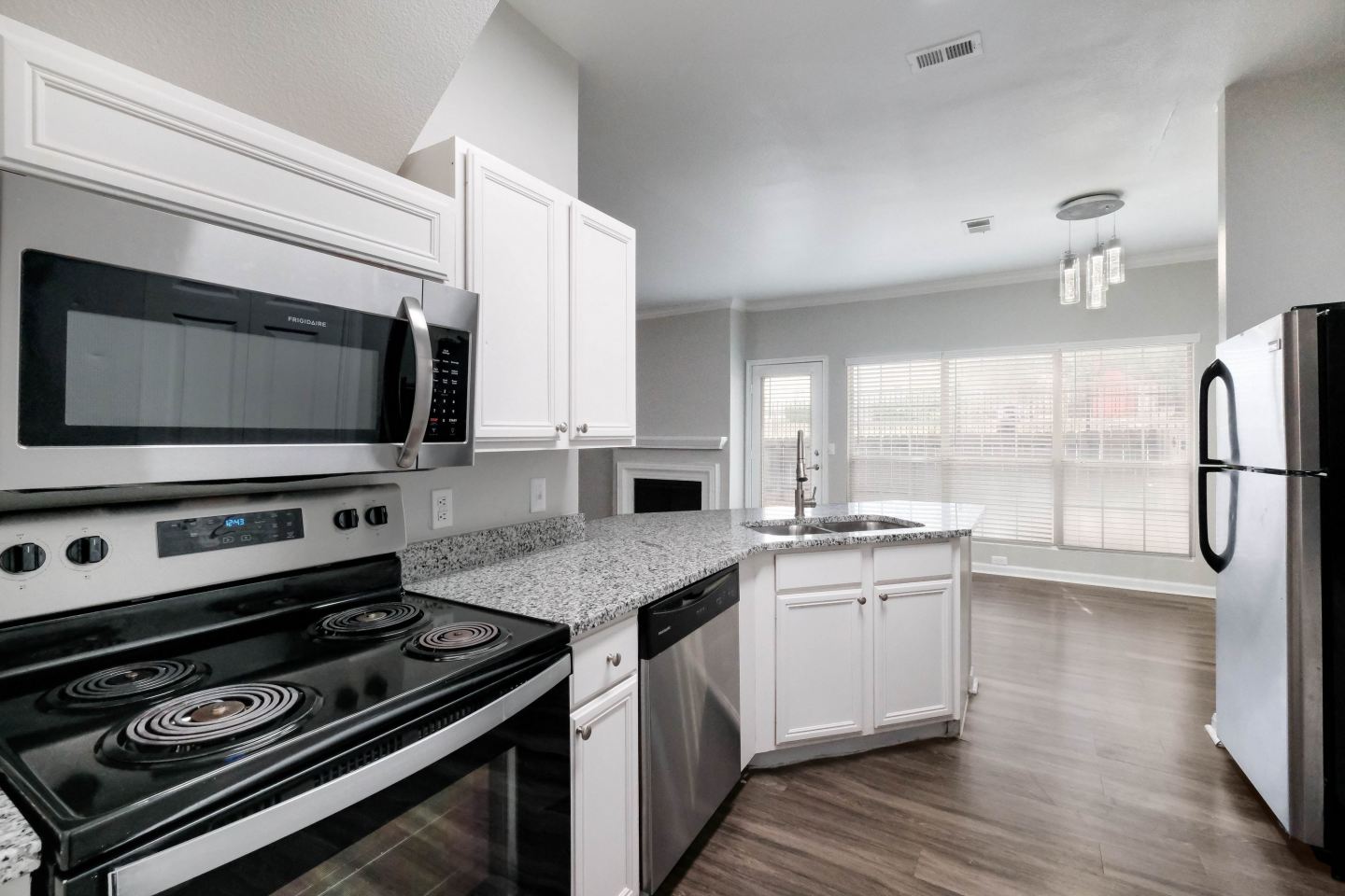Castle Hills Townhomes Image 1