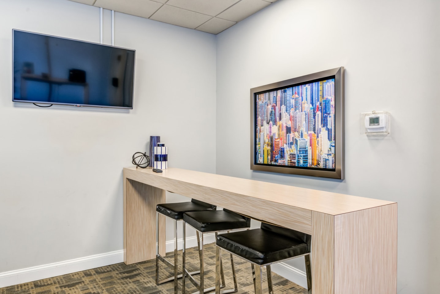 The Square at 511 Apartments - Affordable Housing Image 24