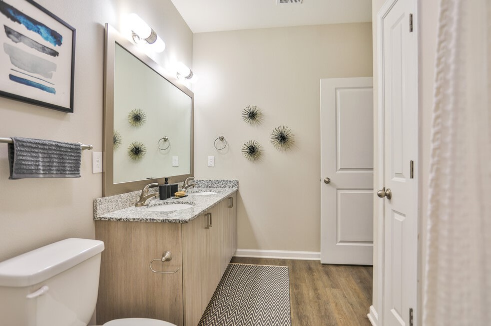 Legacy 521 Apartments Image 12