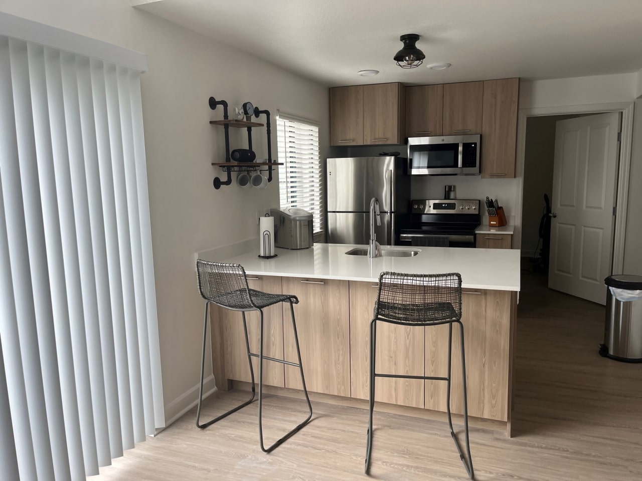 AVIA Apartments at College Boulevard Image 27