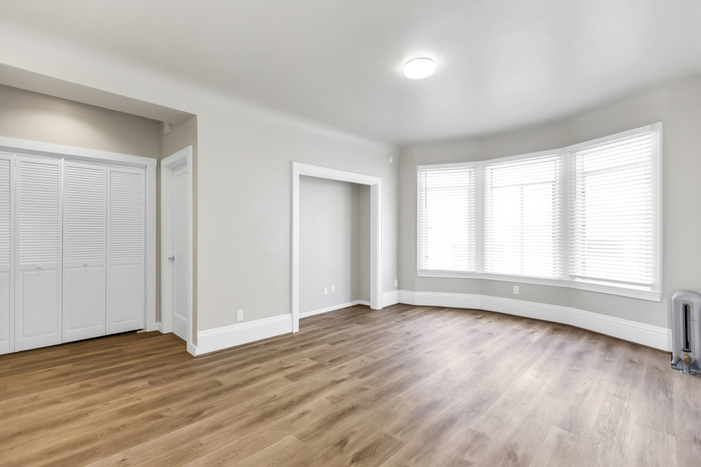 2955 Van Ness Image 7