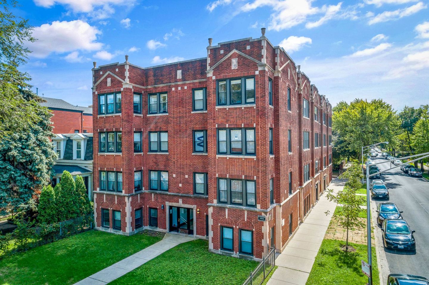 2455 West Logan Blvd Image 1