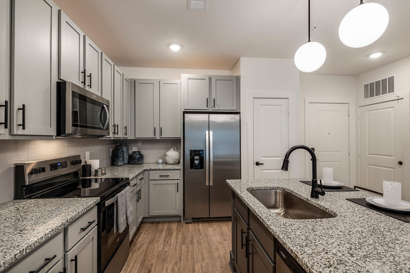 Perla Luxury Apartments Image 28