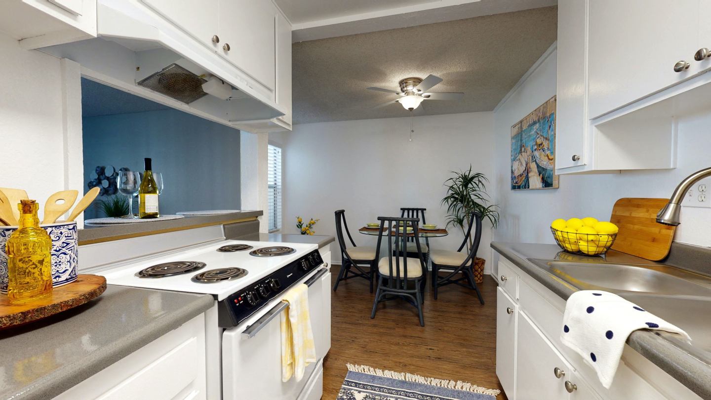Newport Village Image 14