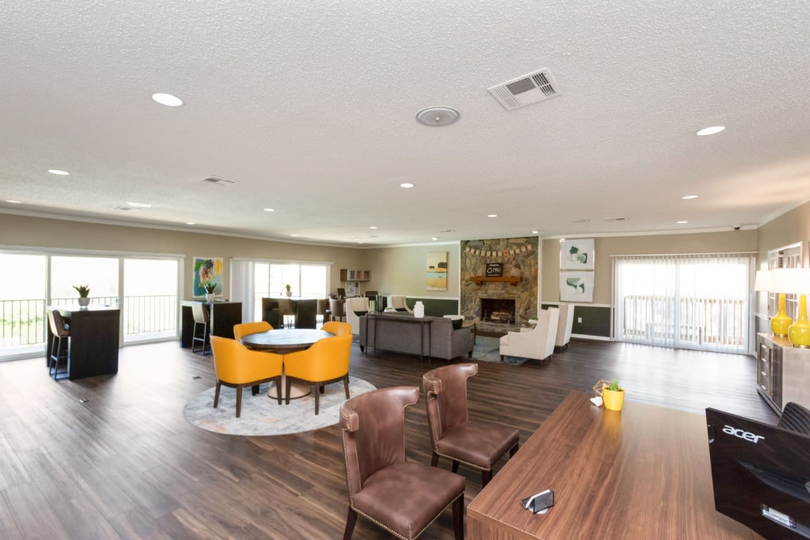 Lakecrest Apartments Image 19