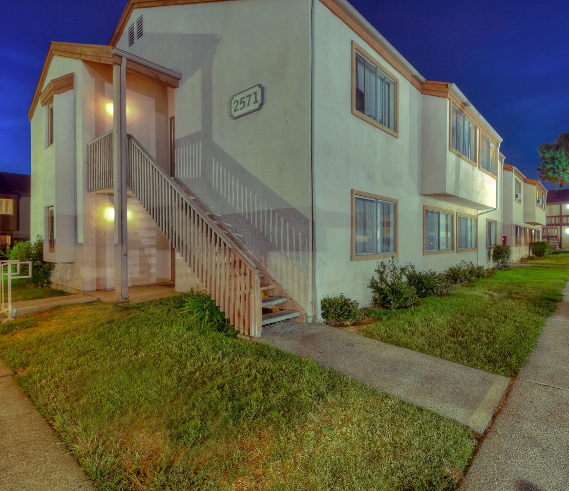 Woodside Village Apartments Image 22