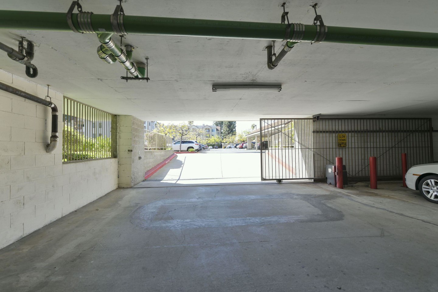 Via Reggio Image 34