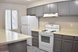 Sandpebble/Spanish Oak Apartments Image 2