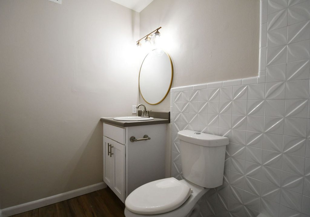 Regency Park Apartments Image 18