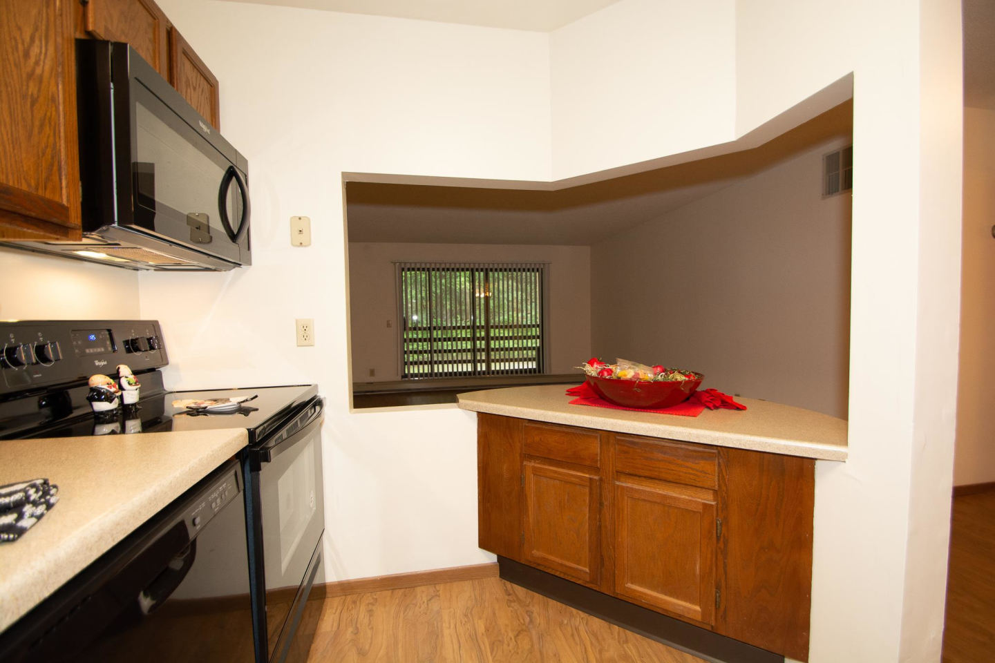 Poplar Bridge Apartments Image 10