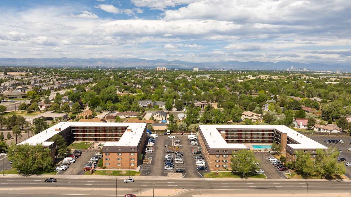 Meridian Garden Apartments Image 30