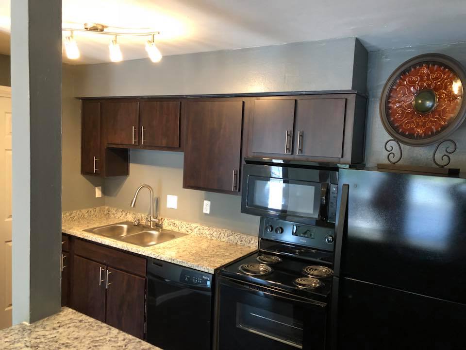 Residence At The Heights Image 5