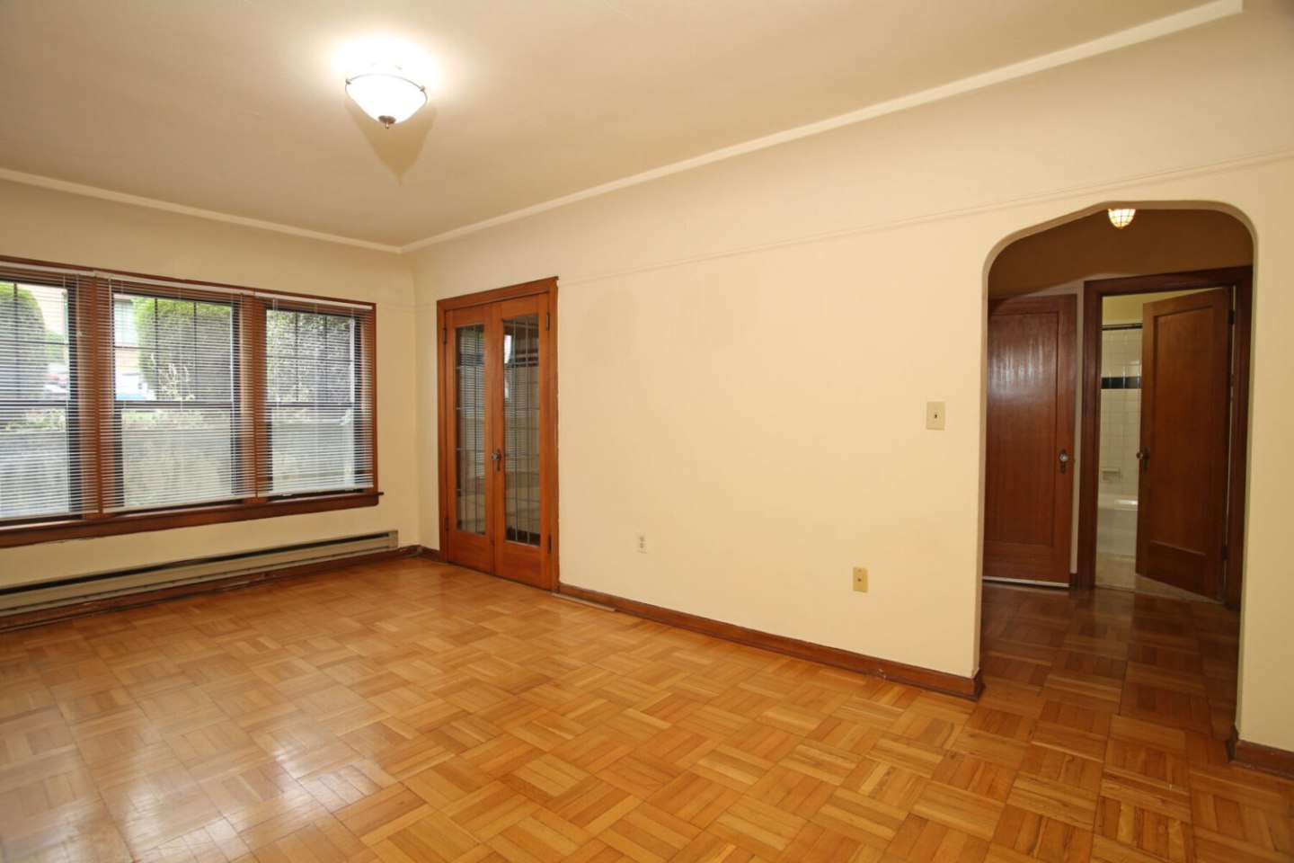 The Lola Apartments Image 8