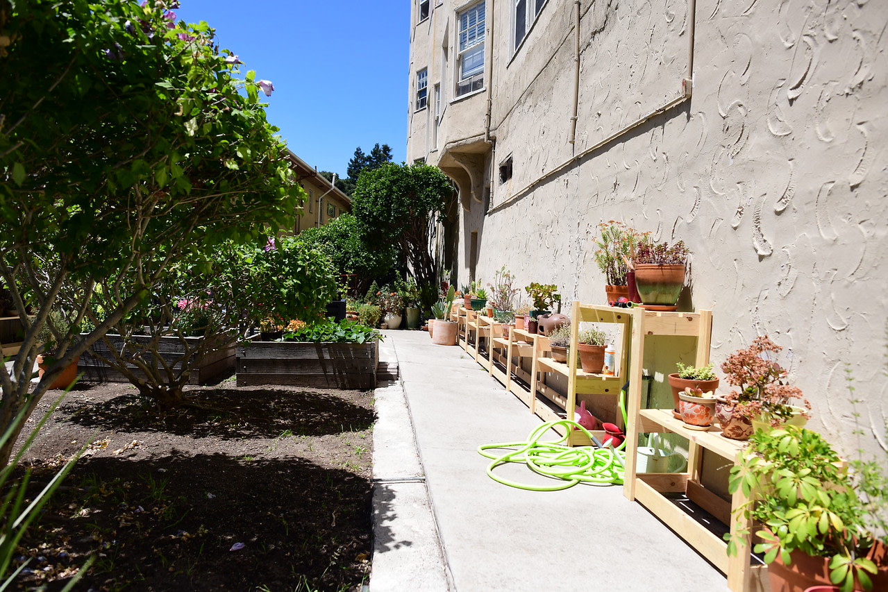 429 Bellevue Ave Image 1
