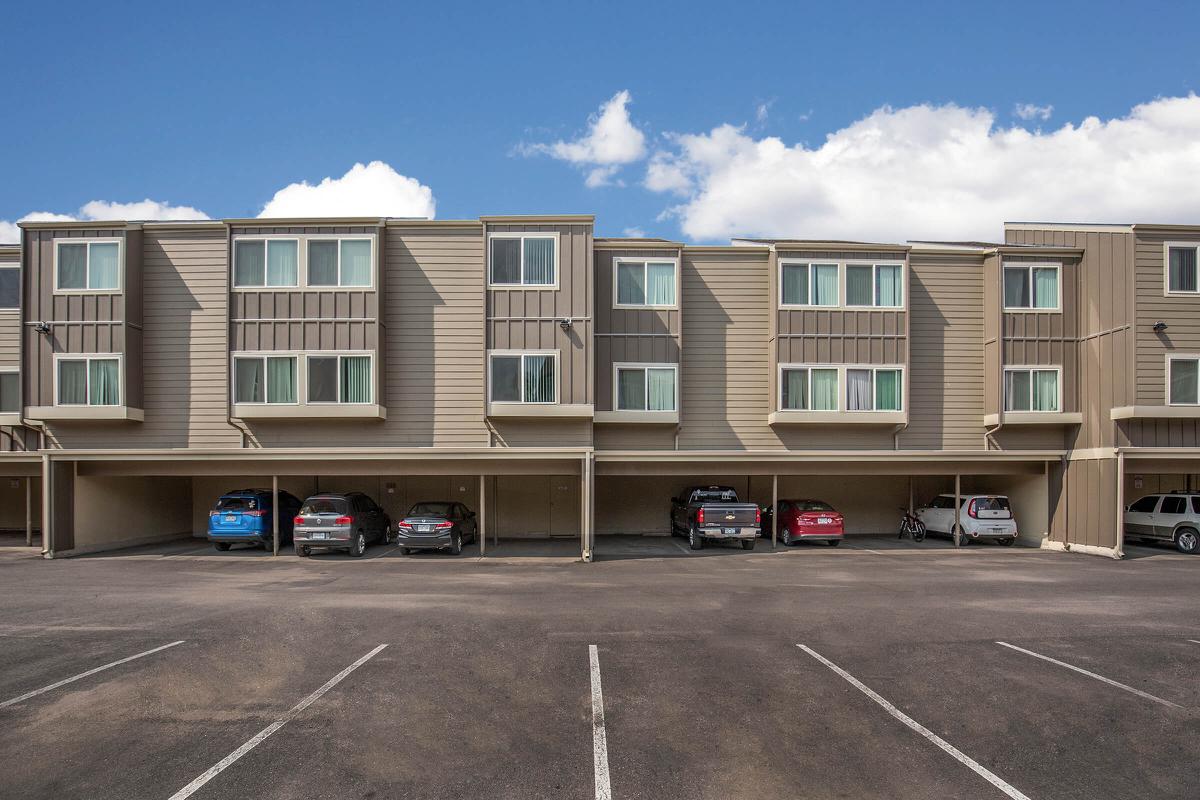The Girard at Cherry Hills Image 49