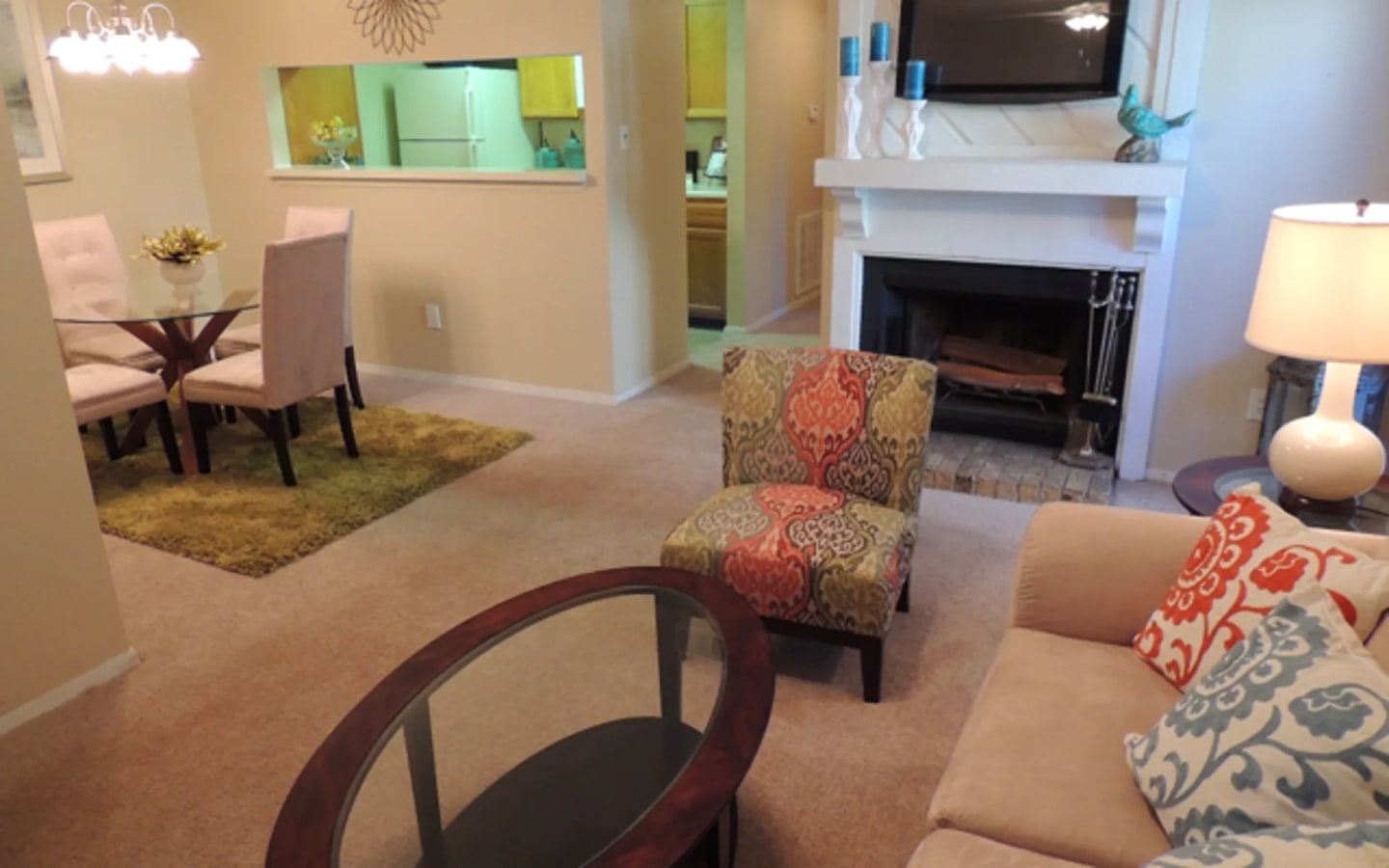 Sommerset Apartments Image 3