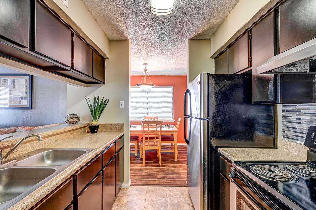 OakStone Apartment Homes Image 12