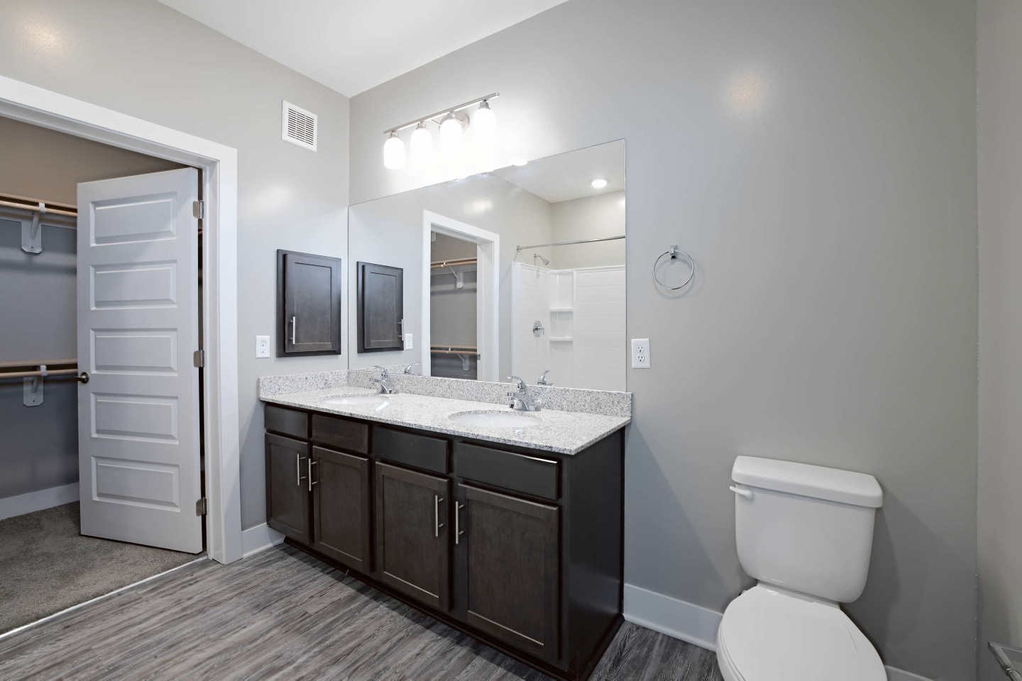 Bonavia Luxury Apartments Image 19