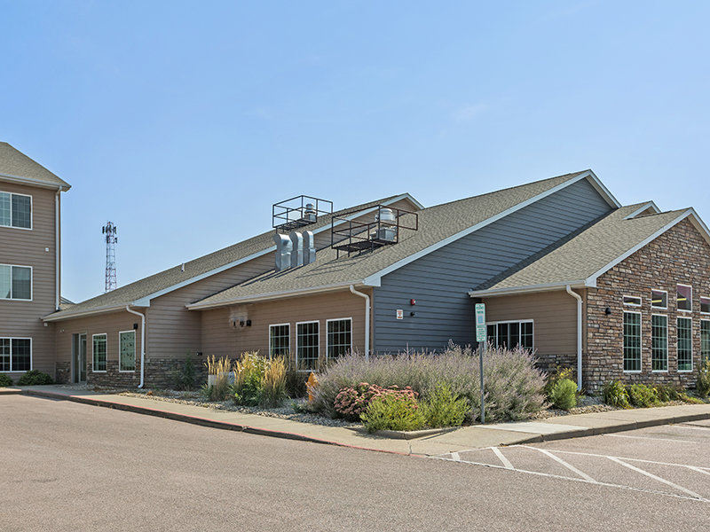 Dakota Pointe Image 2
