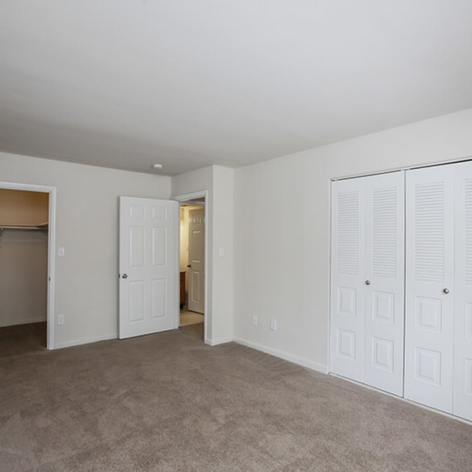 Burnam Woods Apartments Image 15