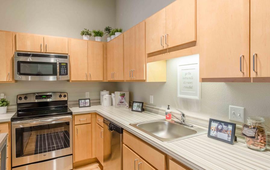 Radius Apartments - Student Housing Image 3