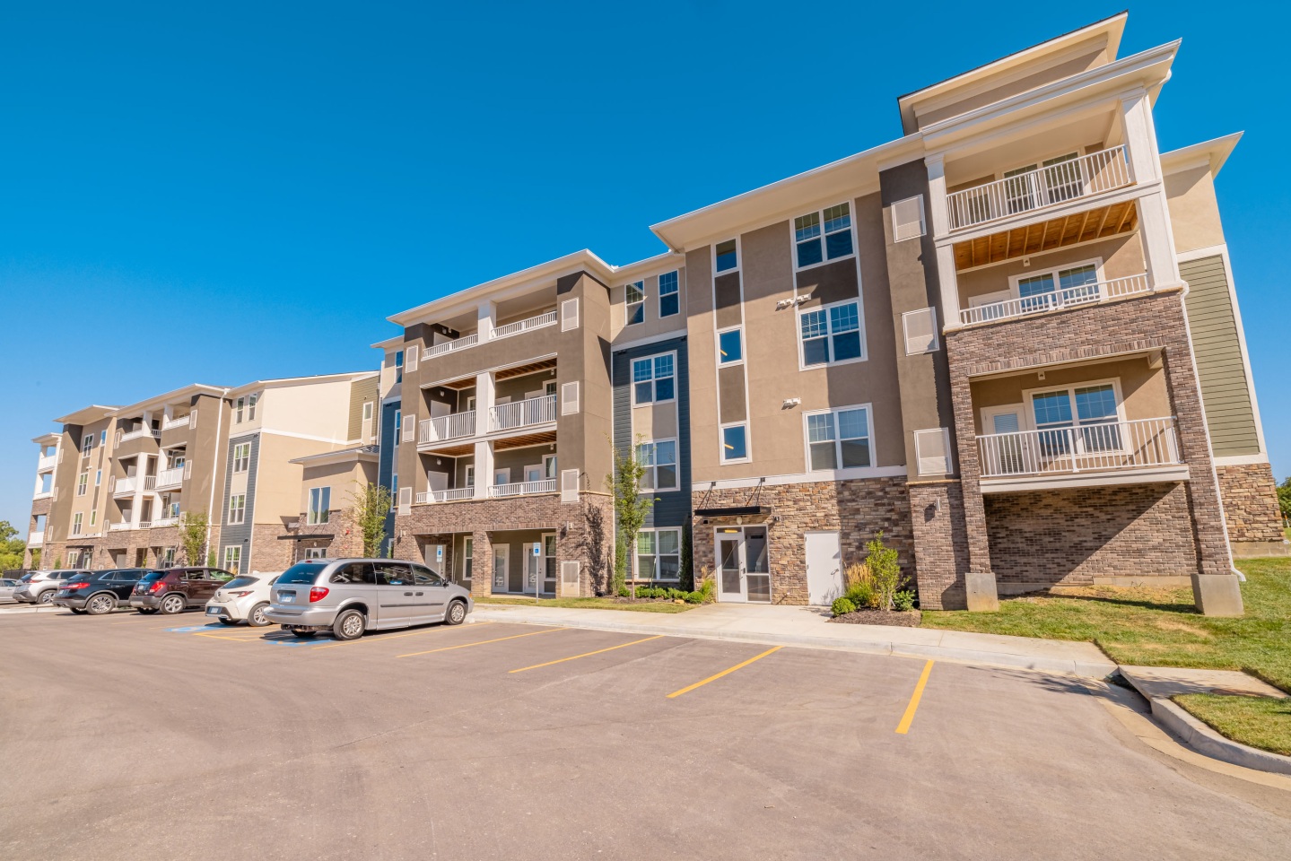 Bonavia Luxury Apartments Image 46