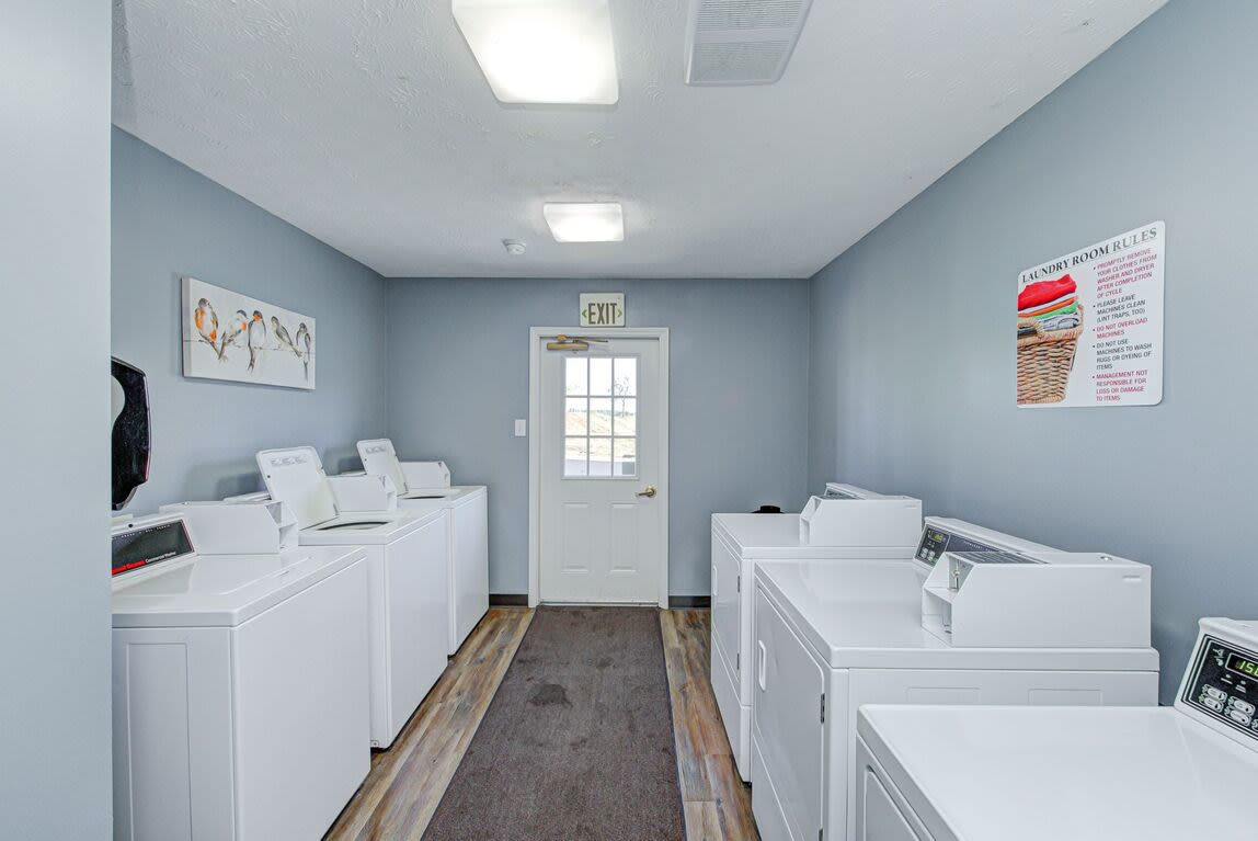Washington Village Apartments Image 6