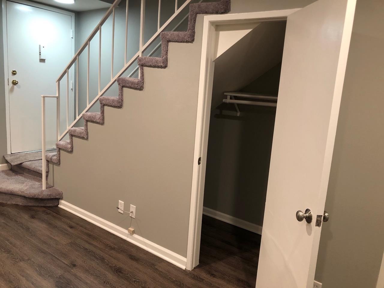 Las Casitas Apartments Image 6