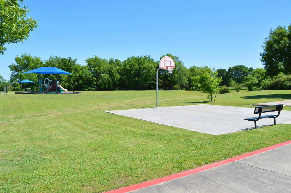 Country Village of Bonham Image 20