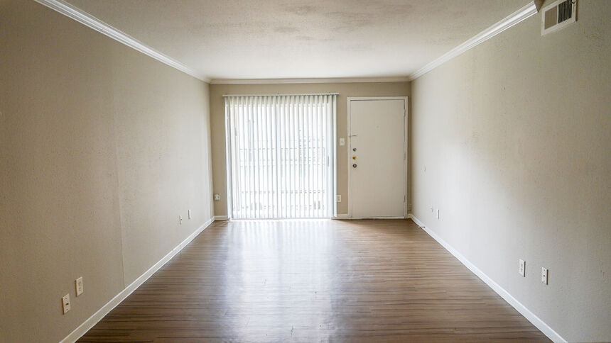 Palms on Westheimer Image 12