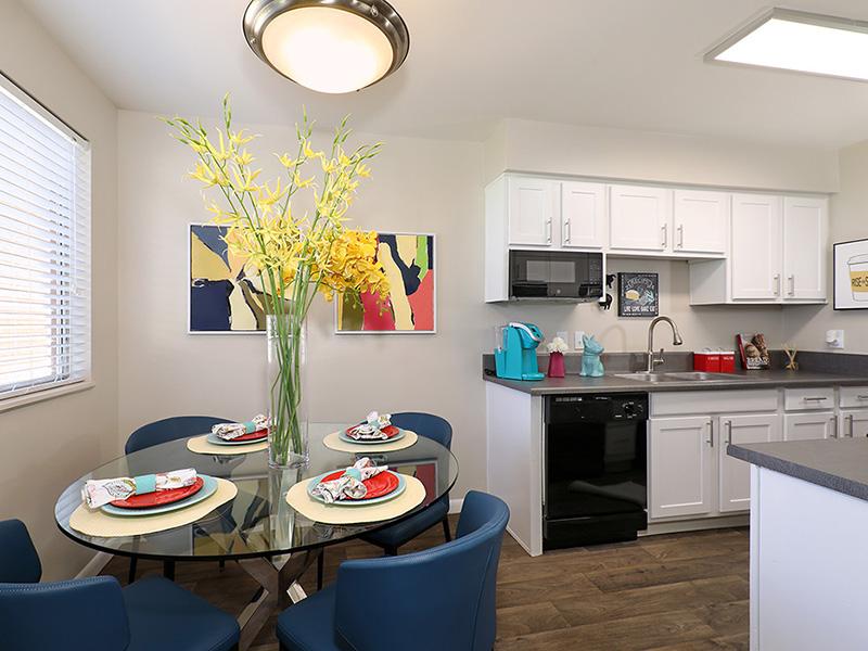 47Seventy Settler's Point Apartments Image 2