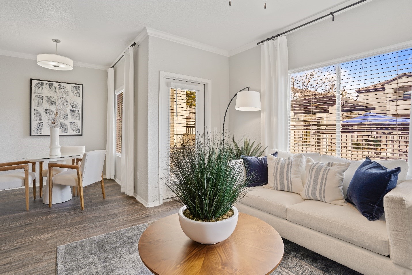 Broadstone Heights Image 5