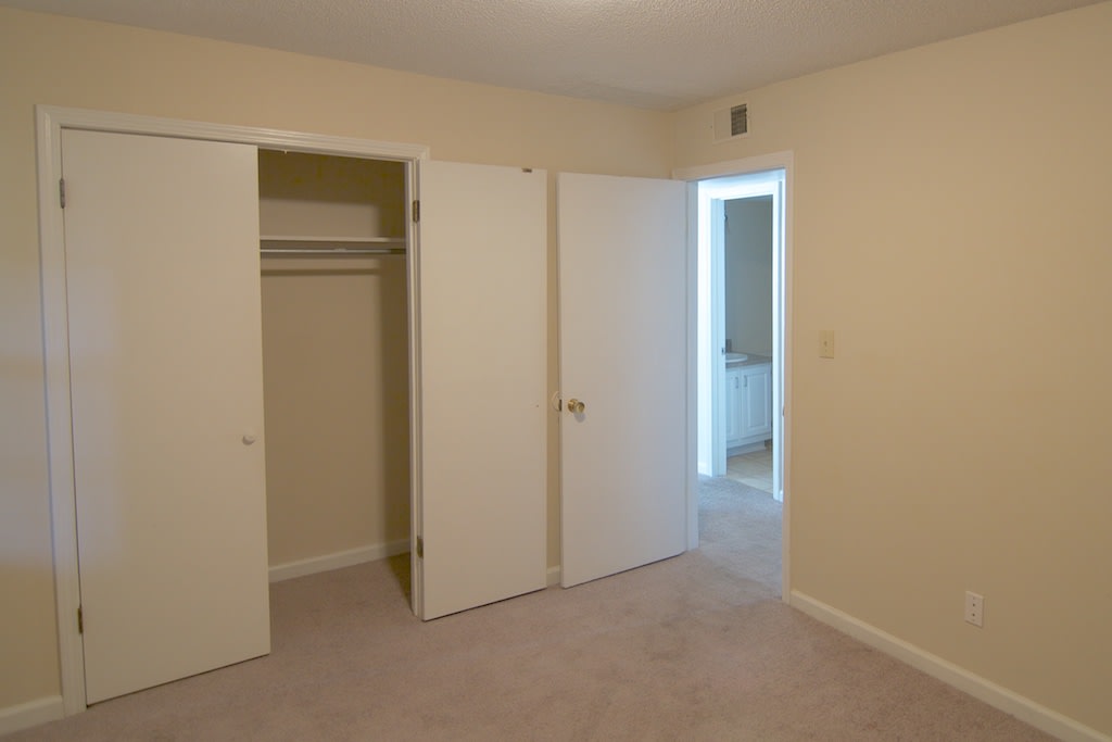 Christine Court Image 13
